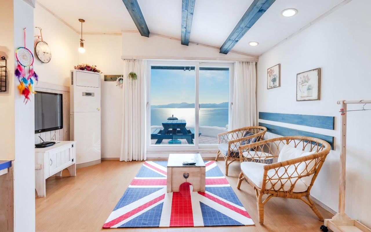 Soulmate Pension Namhae Exterior foto