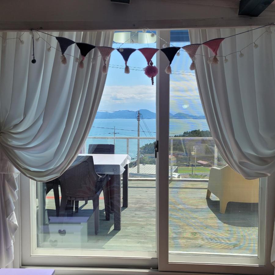 Soulmate Pension Namhae Exterior foto